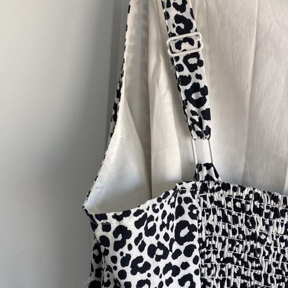 Leopard Maxi Dress - Picture 6 of 8